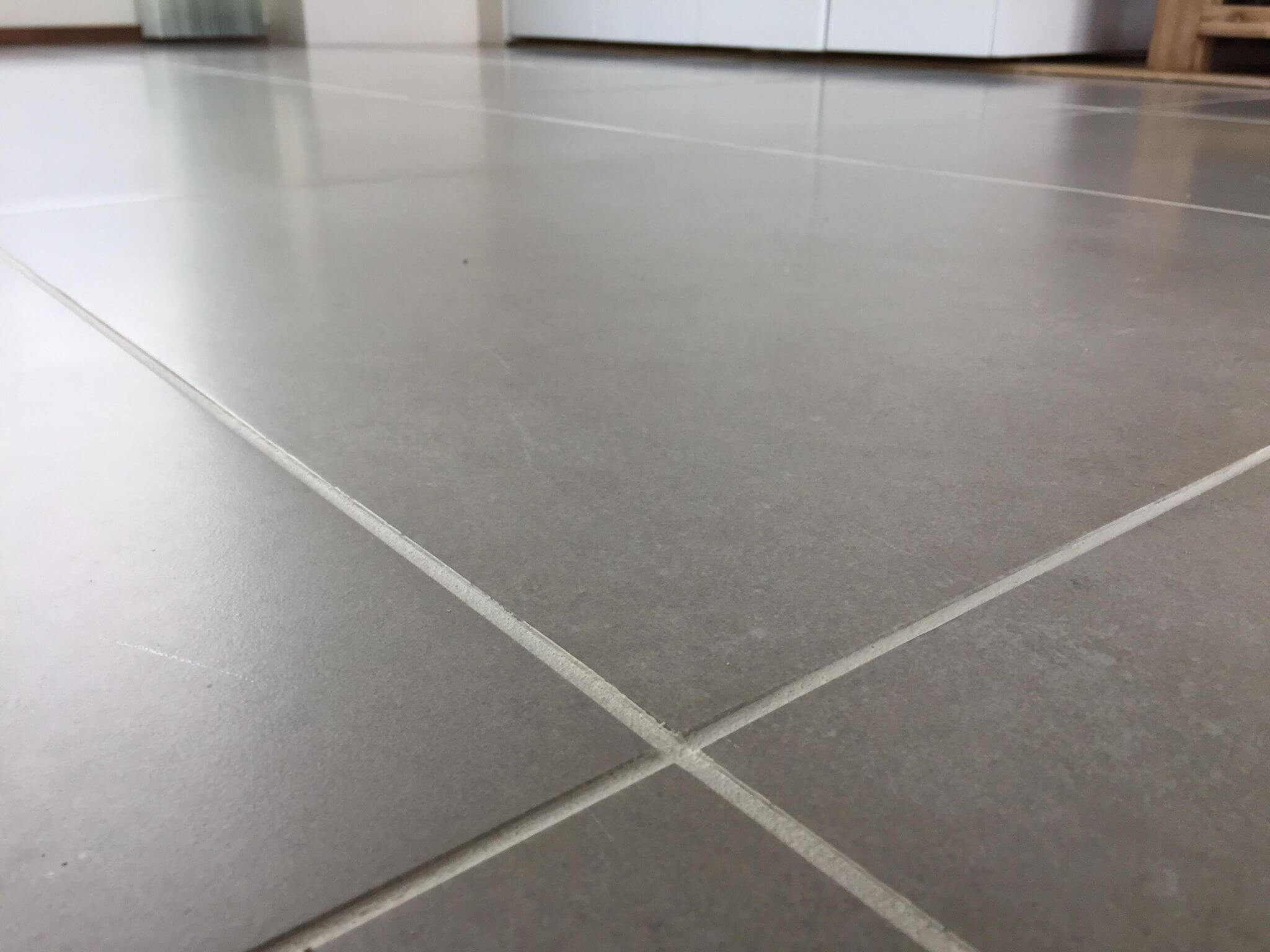 Grout re-colouring